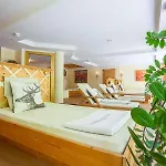 Отель Superior Sport Und Familienresort Alpenblick 4*