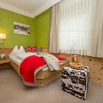 Superior Sport Und Familienresort Alpenblick Целль-ам-Зе