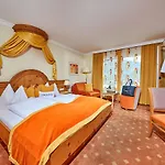 Superior Sport Und Familienresort Alpenblick 4*
