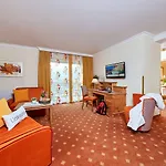 Hotel Superior Sport Und Familienresort Alpenblick Zell am See
