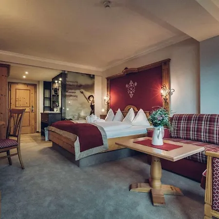 Superior Sport Und Familienresort Alpenblick 호텔 젤암제