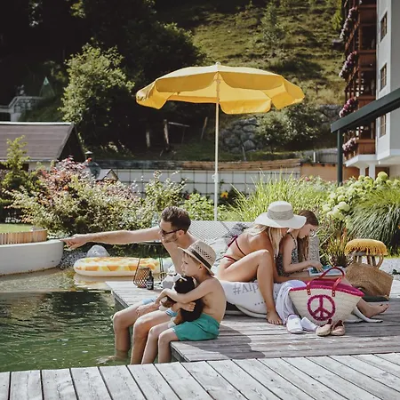 Superior Sport Und Familienresort Alpenblick Hotel 4*