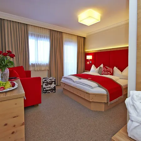 Hotel Superior Sport Und Familienresort Alpenblick Zell am See