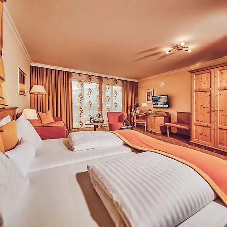 Sport- Und Familienresort Alpenblick Otel