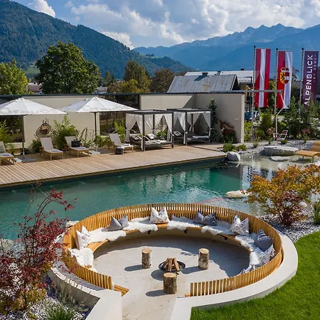Sport- Und Familienresort Alpenblick Otel 4*