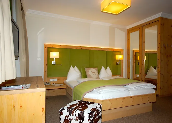 Superior Sport Und Familienresort Alpenblick ホテル 4*