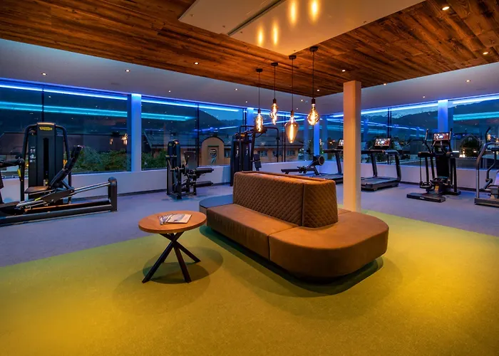 Superior Sport Und Familienresort Alpenblick 호텔 4*