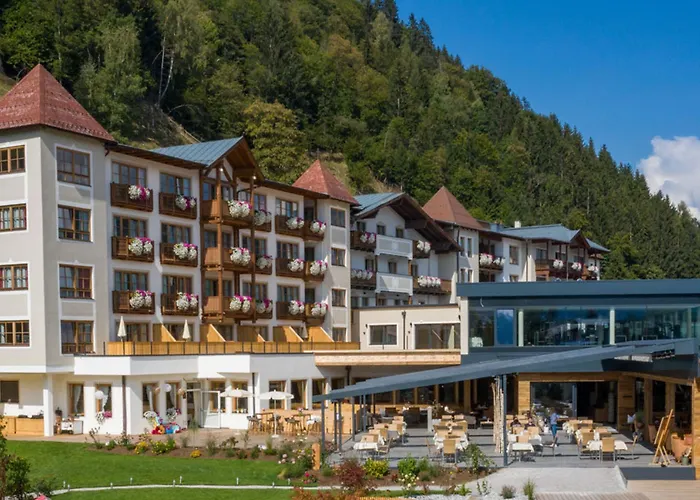 ホテル Superior Sport Und Familienresort Alpenblick ツェル アム ゼー
