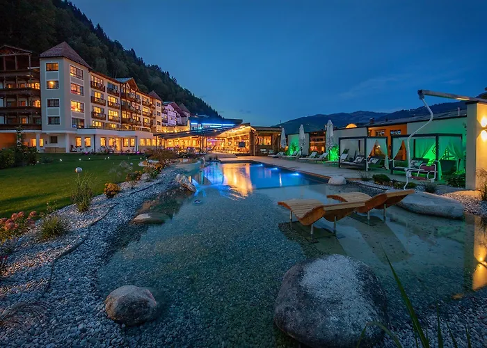 Superior Sport Und Familienresort Alpenblick ホテル ツェル アム ゼー